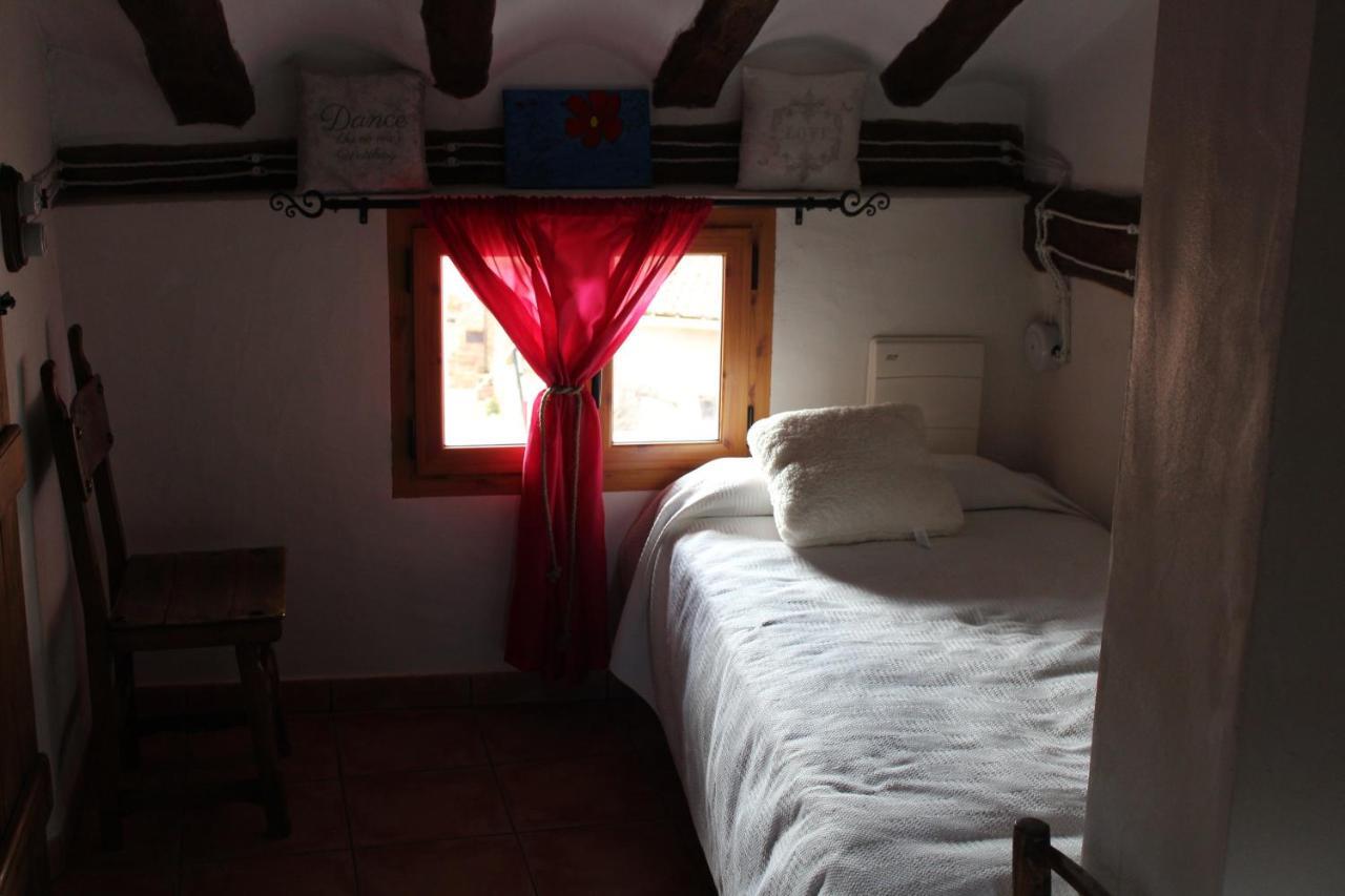 El Bricial Apartment Bezas Bagian luar foto